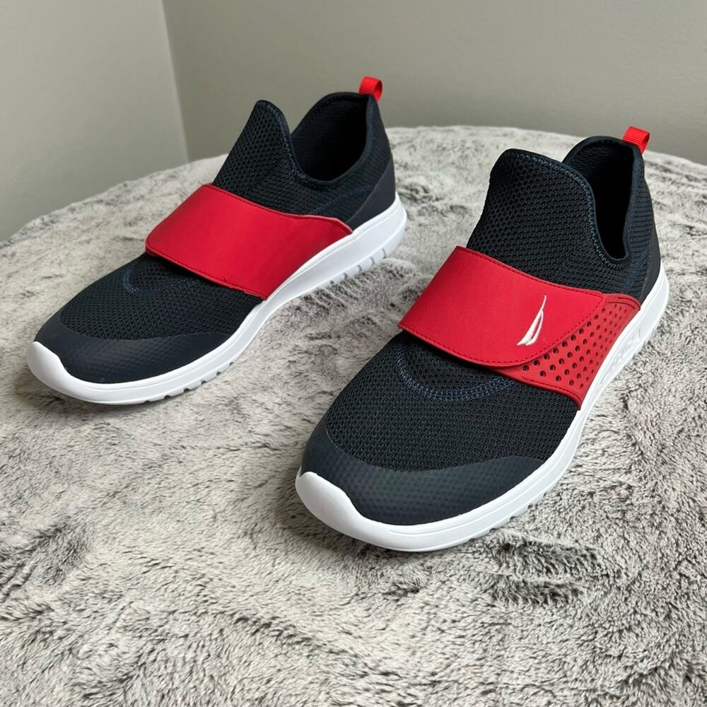 NWOB Nautica Velcro Strap Navy and Red Slip On Sneakers Size 13